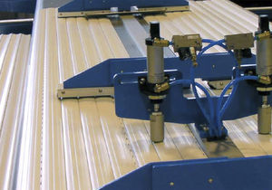 دستگاه مونتاژ درب کرکره ای دنده ای | اتوماتیک 