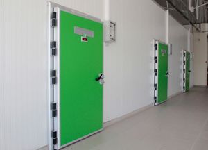 کابینت ذخیره کننده ( نگهدارنده ) | درب لولایی | نصب شده روی دیوار | فلزی 