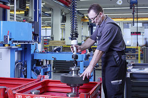 ماشین عمودی تنظیم کننده | برای ابزار های برش